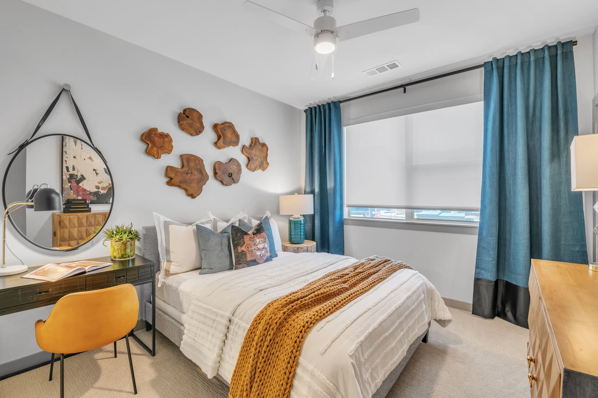 AuraColliersHill_INT_Apartments_Bedroom2_July2023.jpg