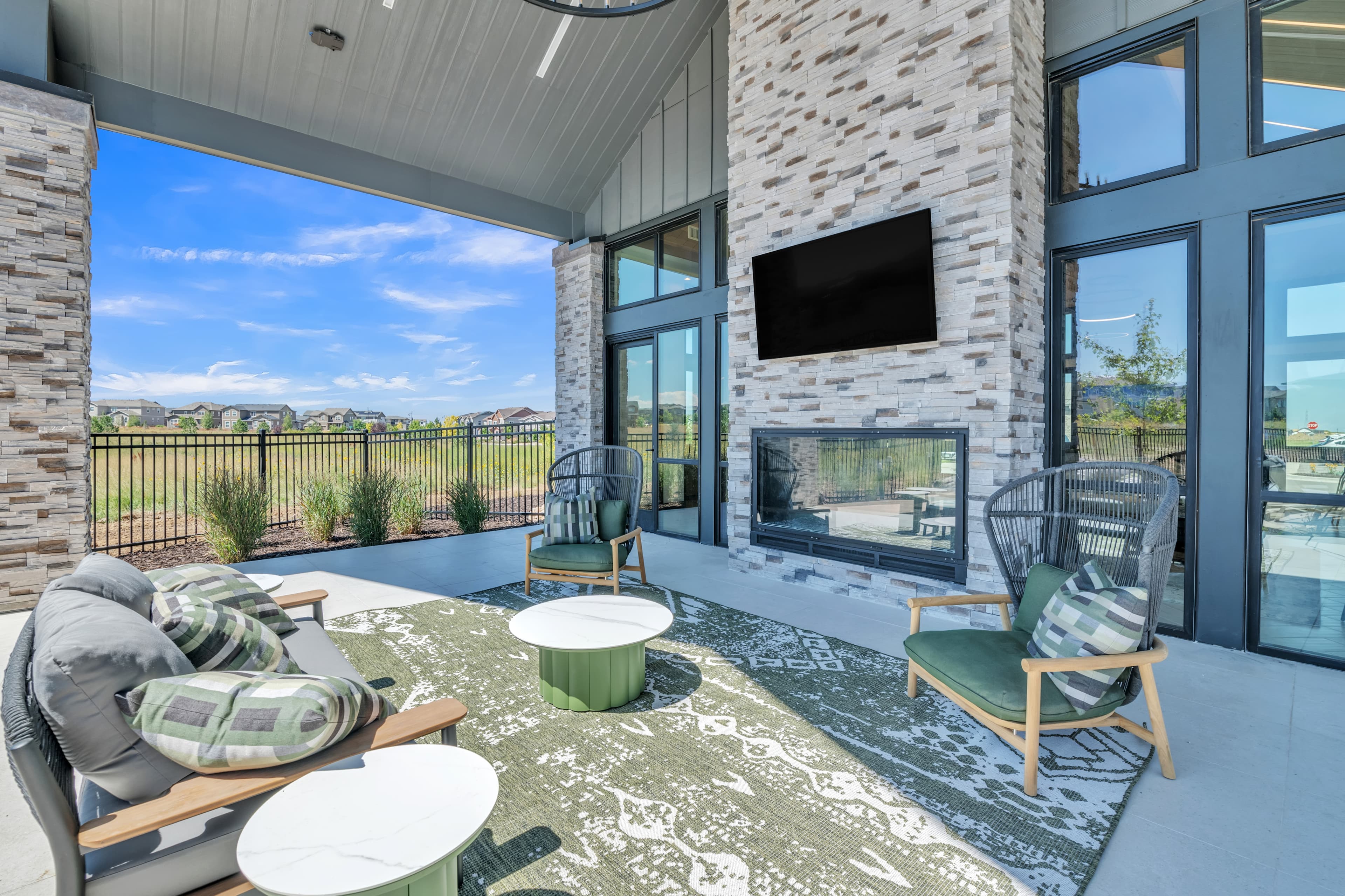 AuraColliersHill_EXT_Amenity_OutdoorLounge_HomeJab_August2023.jpg